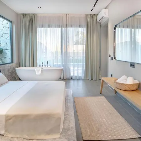 Viohouses 5- Luxury Private Korunakli Oezel Havuzlu Villa