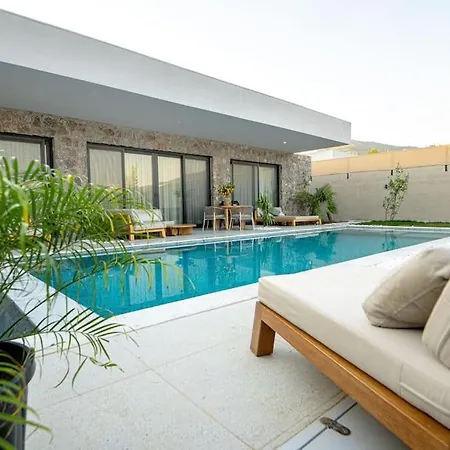 Willa Viohouses 5- Luxury Private Korunakli Oezel Havuzlu