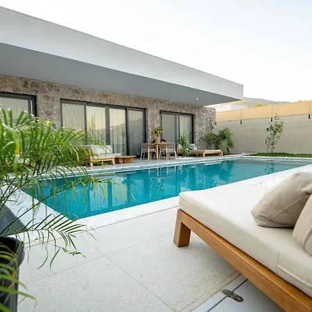 Viohouses 5- Luxury Private Korunakli Oezel Havuzlu Vila Fethiye
