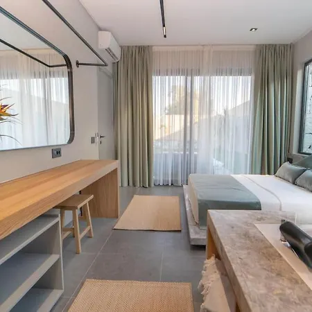 Viohouses 5- Luxury Private Korunakli Oezel Havuzlu *